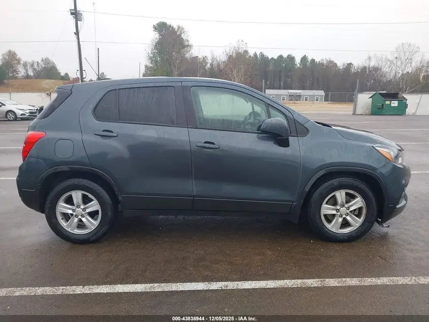 2022 CHEVROLET TRAX FWD LS