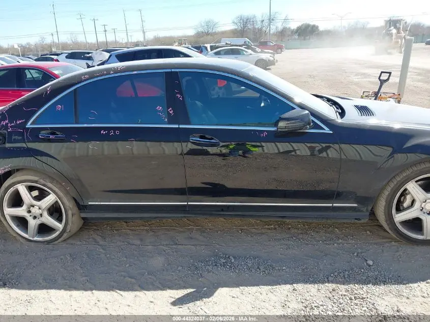 2011 MERCEDES-BENZ S 550  