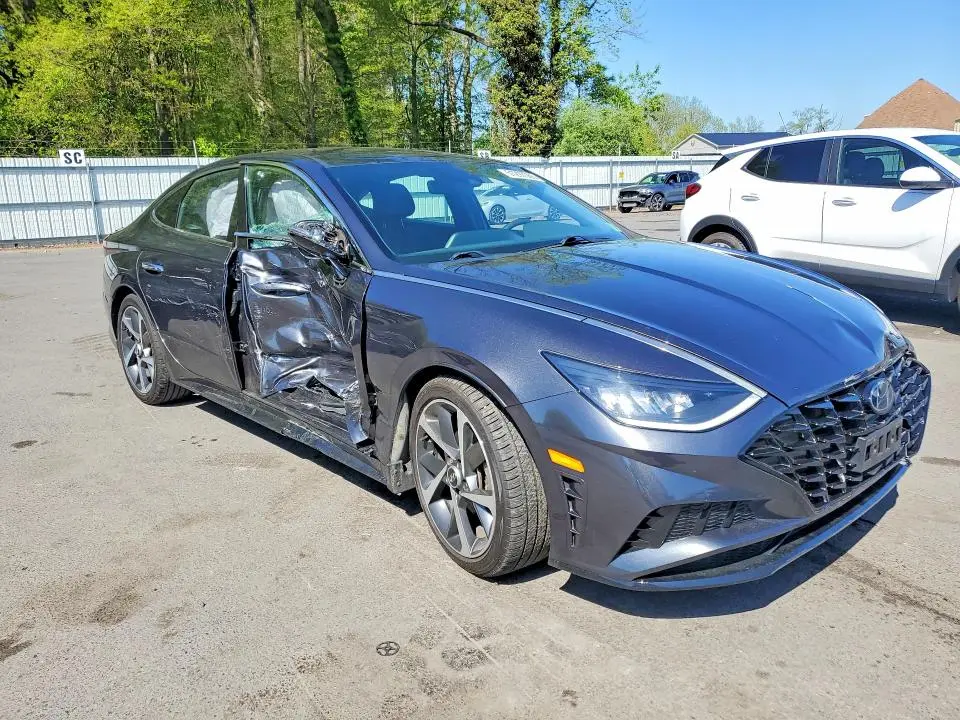 2021 HYUNDAI SONATA SEL PLUS  