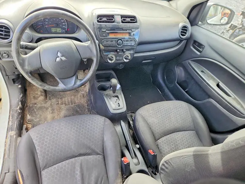 2015 MITSUBISHI MIRAGE DE  