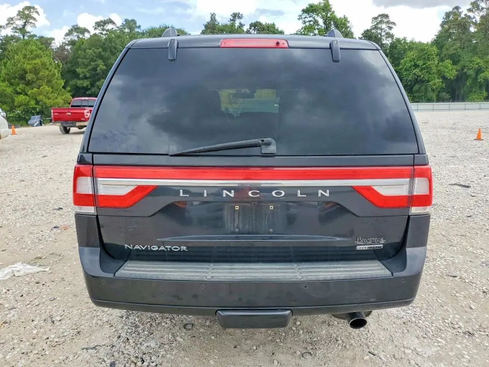 2015 LINCOLN NAVIGATOR   