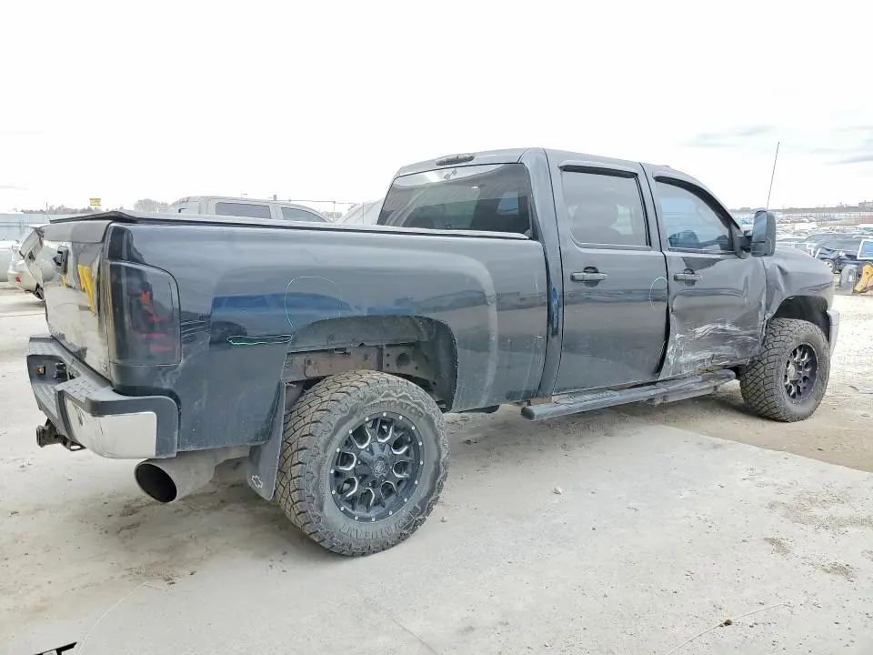 2013 CHEVROLET SILVERADO K2500 HEAVY DUTY LT  