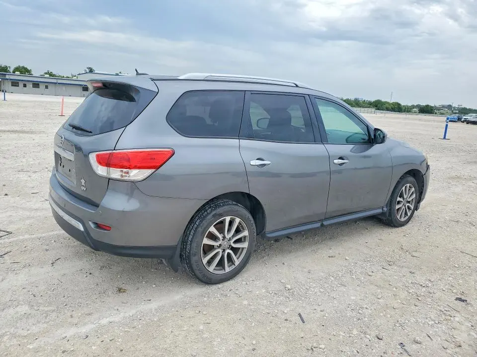 2015 NISSAN PATHFINDER SV  