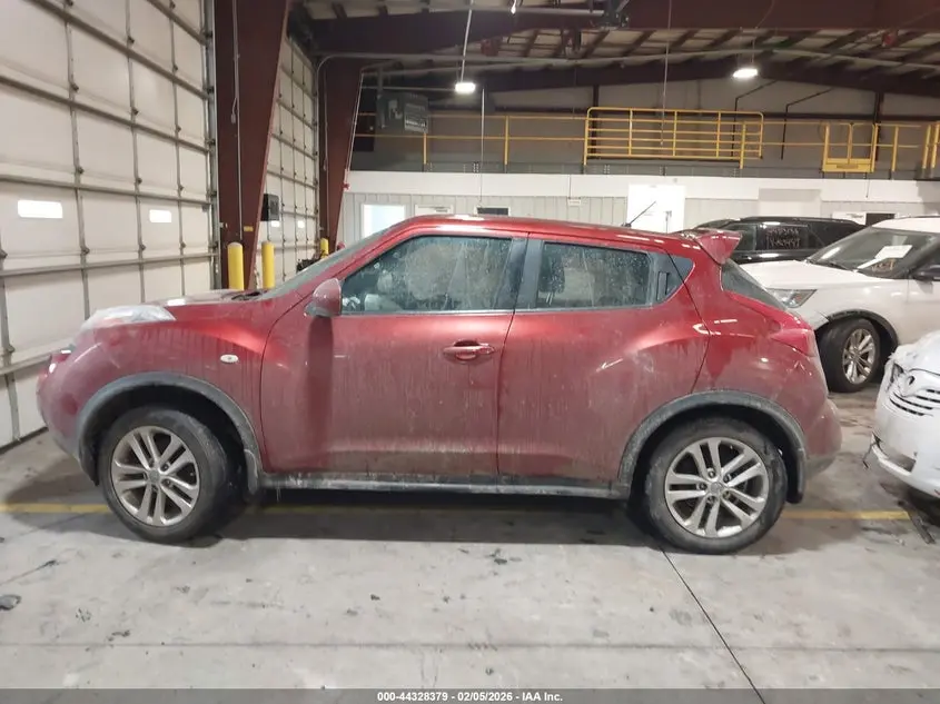 2013 NISSAN JUKE S