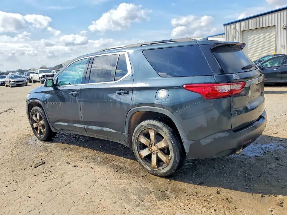 2021 CHEVROLET TRAVERSE LT  