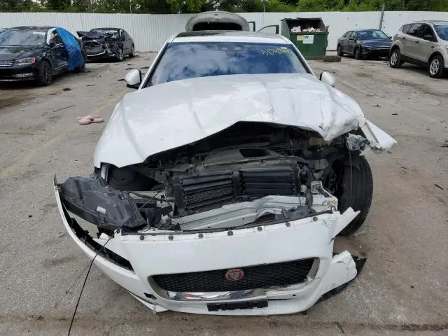 2018 JAGUAR XF PREMIUM  