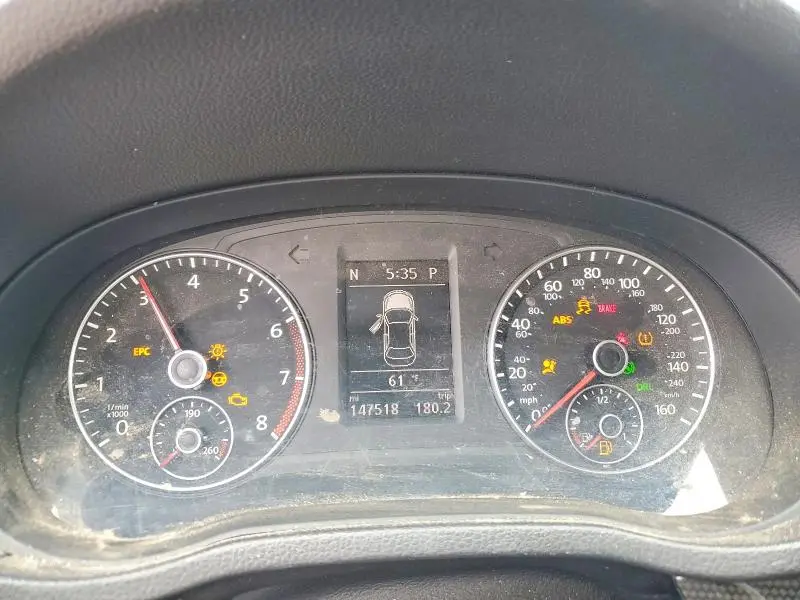 2015 VOLKSWAGEN PASSAT SE  