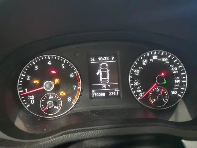 2013 VOLKSWAGEN PASSAT SE  