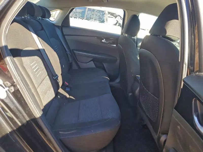 2019 KIA FORTE GT LINE  