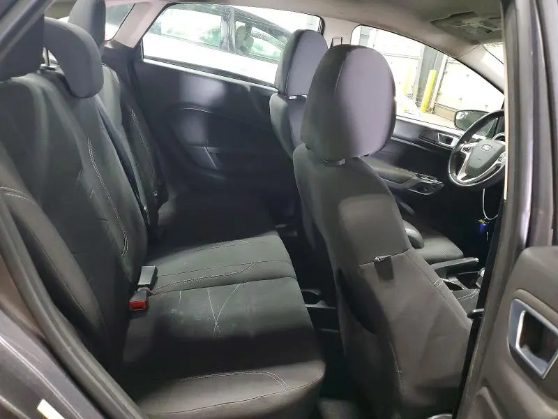 2014 FORD FIESTA SE  