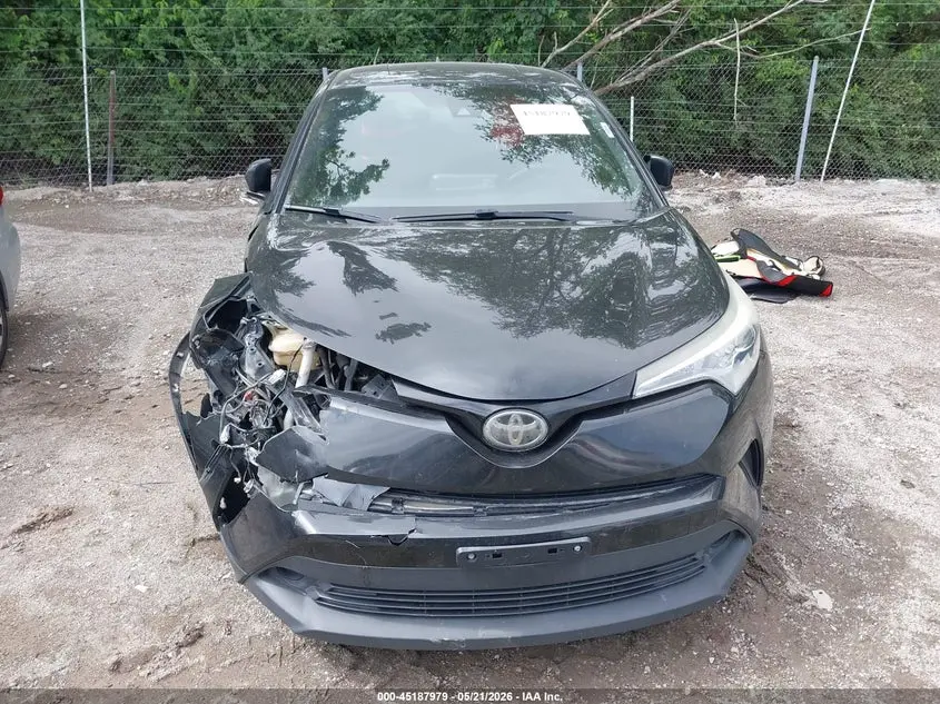 2018 TOYOTA C-HR XLE