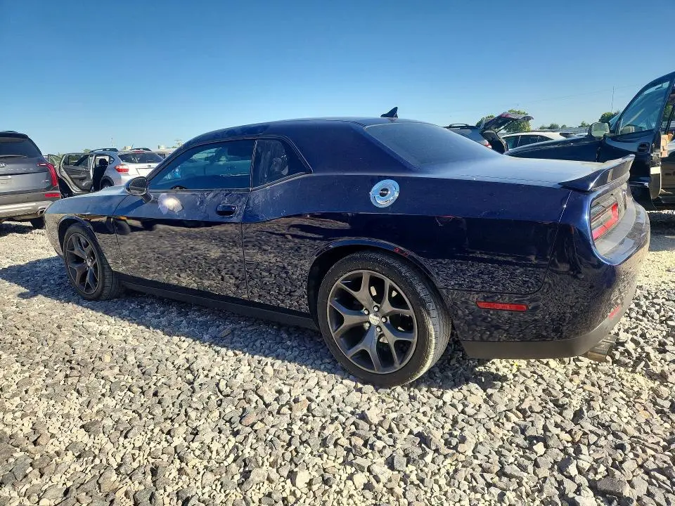 2015 DODGE CHALLENGER SXT  