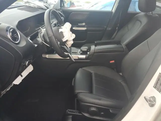 2022 MERCEDES-BENZ GLB 250  