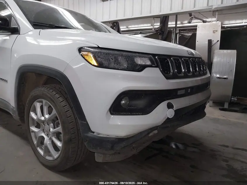 2024 JEEP COMPASS LATITUDE LUX FWD