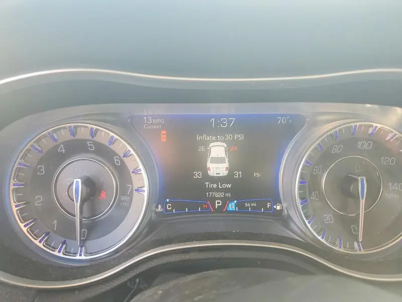 2017 CHRYSLER 300 LIMITED  