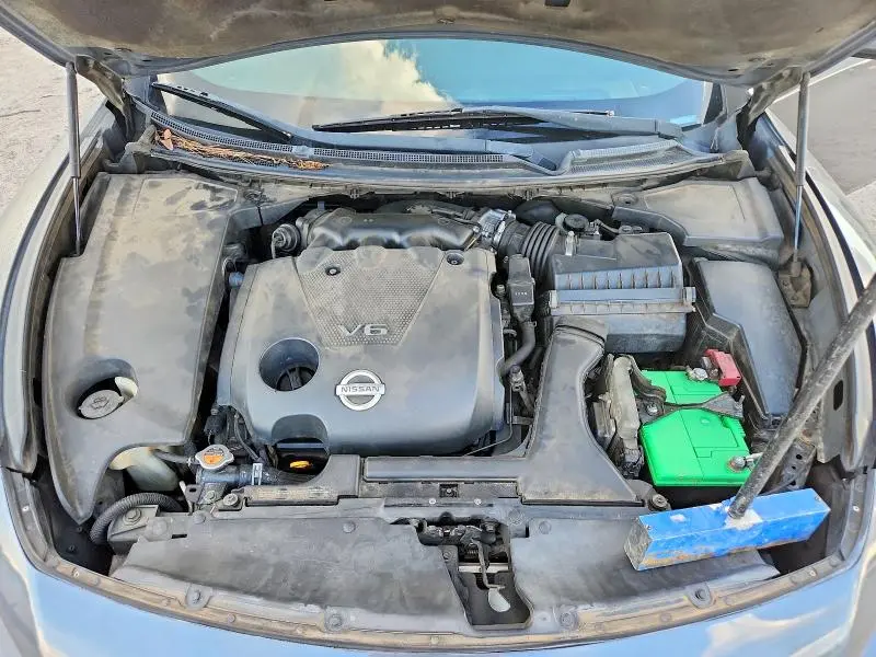 2010 NISSAN MAXIMA 3.5 S  