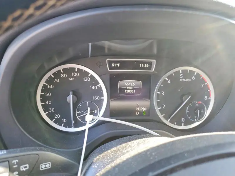 2017 INFINITI QX30 PREMIUM  