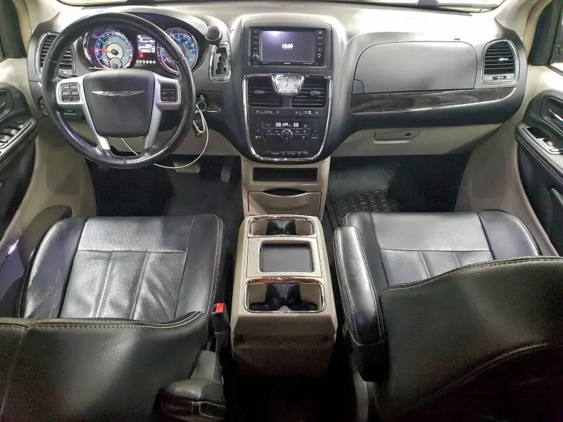 2012 CHRYSLER TOWN & COUNTRY TOURING  