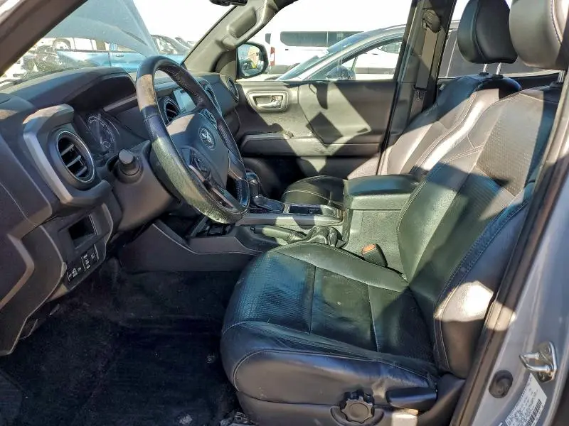 2018 TOYOTA TACOMA DOUBLE CAB  