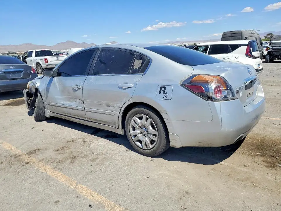2010 NISSAN ALTIMA   