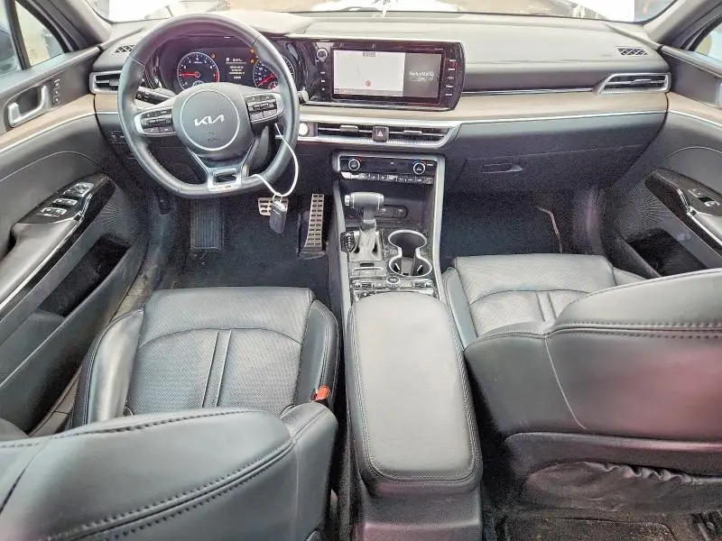 2022 KIA K5 GT LINE  