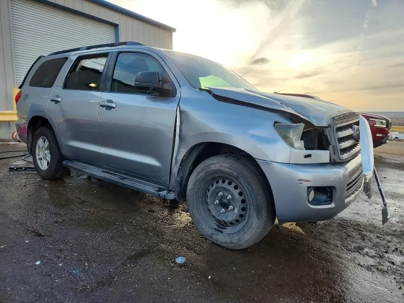 2011 TOYOTA SEQUOIA SR5  