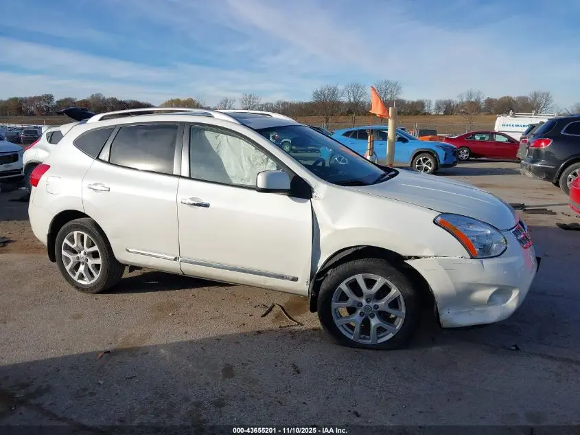 2011 NISSAN ROGUE SV