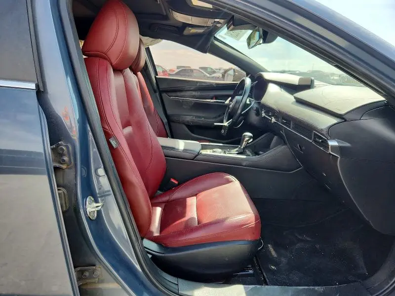 2022 MAZDA 3 PREFERRED  