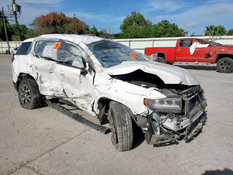 2021 GMC ACADIA SLE  