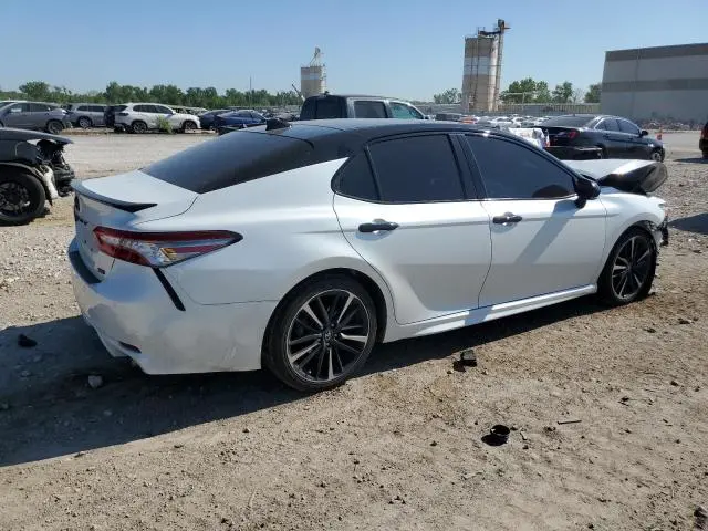 2019 TOYOTA CAMRY XSE  