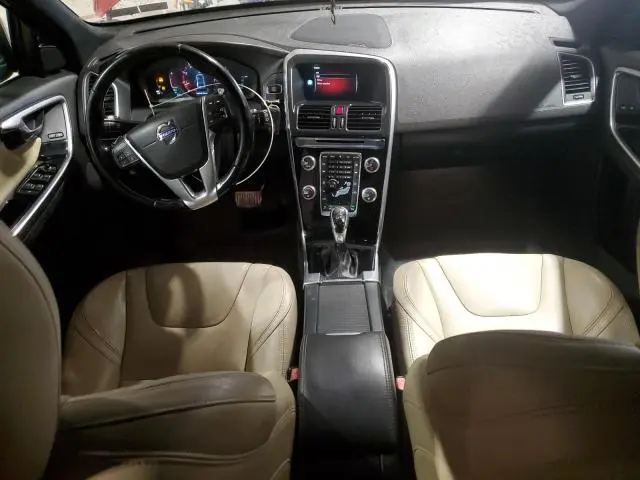 2015 VOLVO XC60 T6 PREMIER  