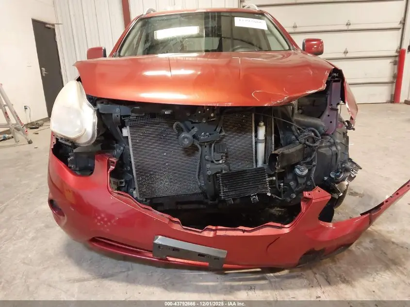 2013 NISSAN ROGUE SV