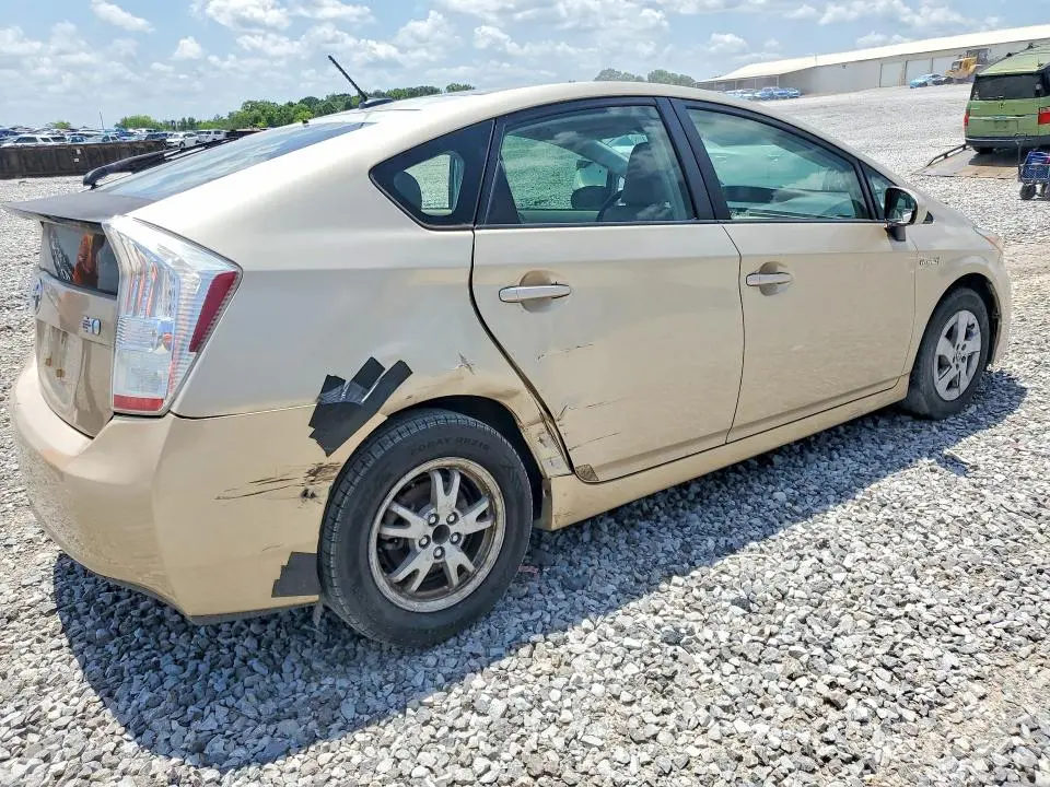 2010 TOYOTA PRIUS IV  