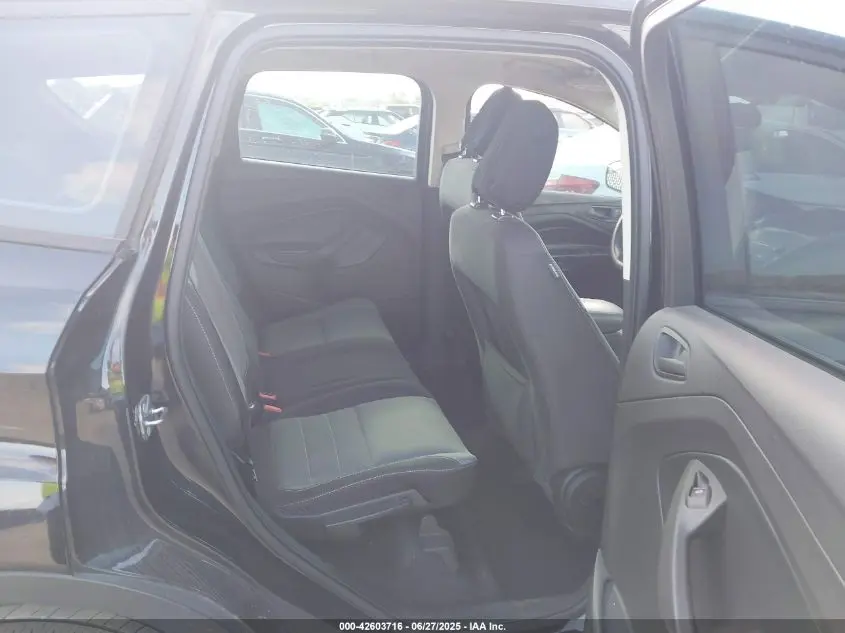 2019 FORD ESCAPE S