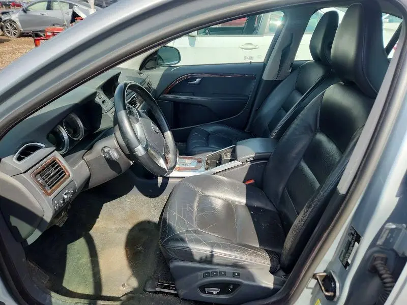 2012 VOLVO S80 T6  