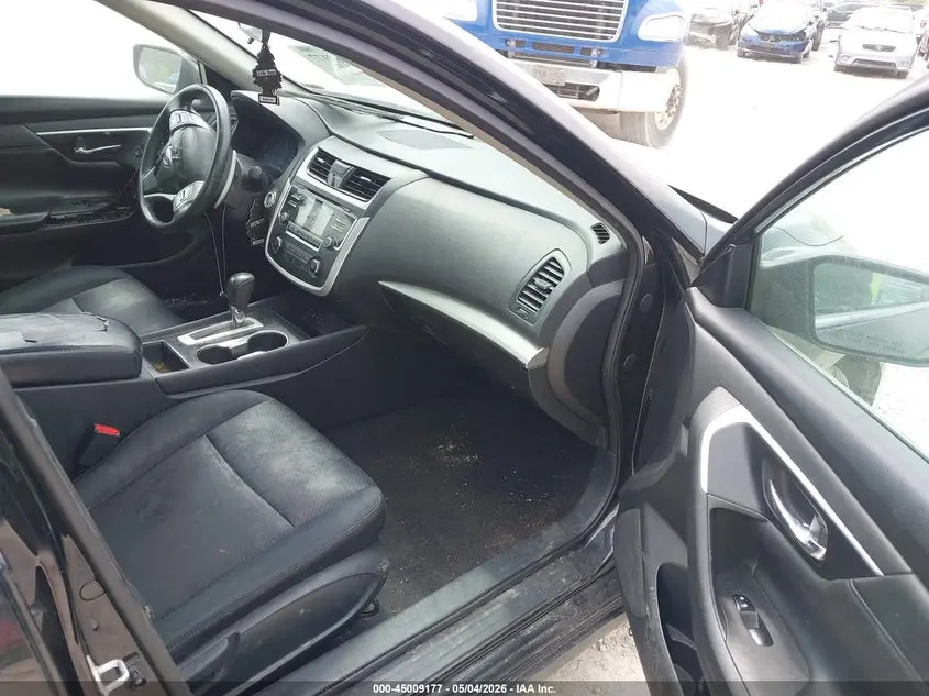 2016 NISSAN ALTIMA 2.5 SR