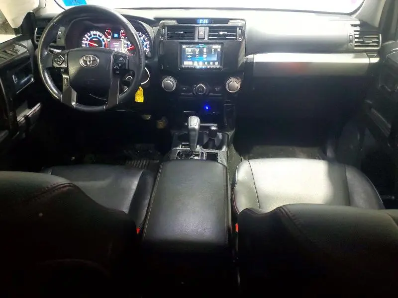 2018 TOYOTA 4RUNNER SR5/SR5 PREMIUM  