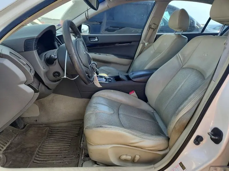 2012 INFINITI G37   