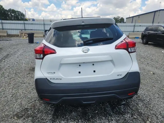 2019 NISSAN KICKS S  