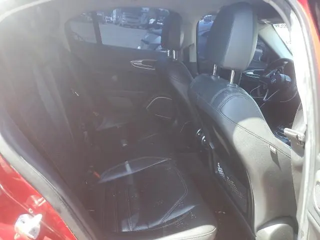 2017 ALFA ROMEO GIULIA TI  