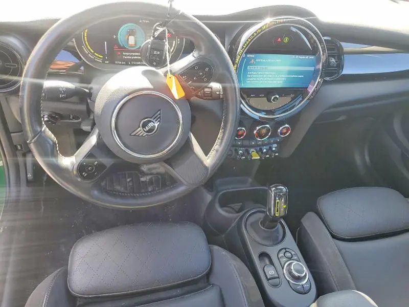 2024 MINI COOPER SE  
