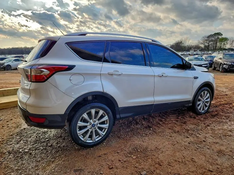 2017 FORD ESCAPE TITANIUM  