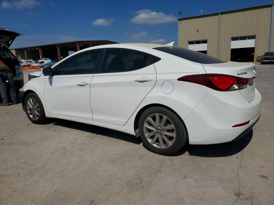 2014 HYUNDAI ELANTRA SE  
