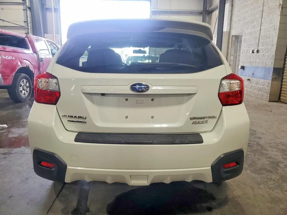 2016 SUBARU CROSSTREK LIMITED  