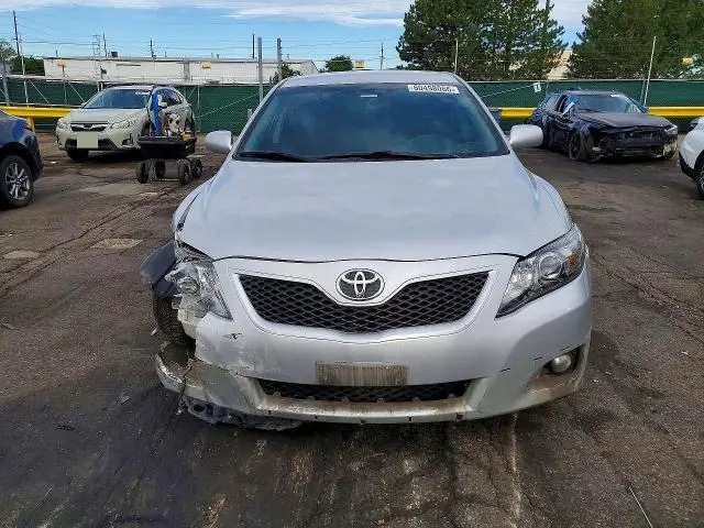 2010 TOYOTA CAMRY SE  