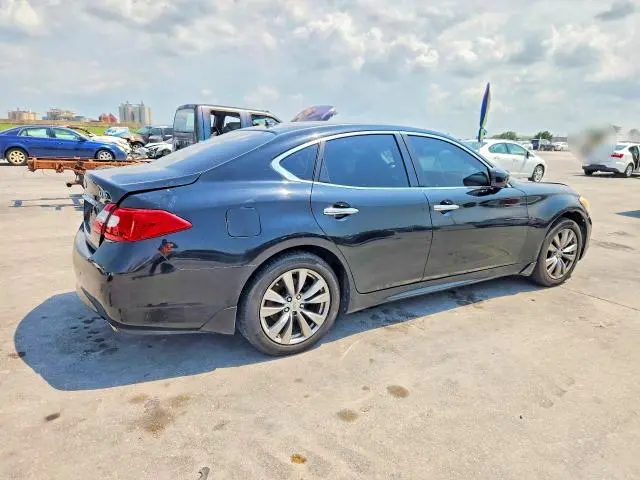 2014 INFINITI Q70 3.7  