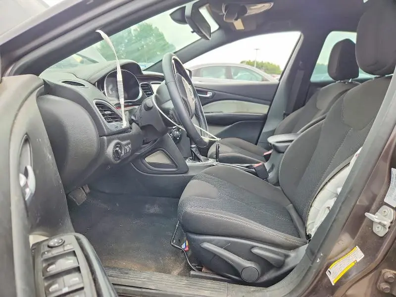 2015 DODGE DART SXT  