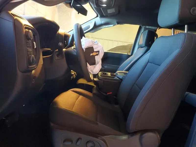 2024 CHEVROLET SILVERADO K1500 CUSTOM  