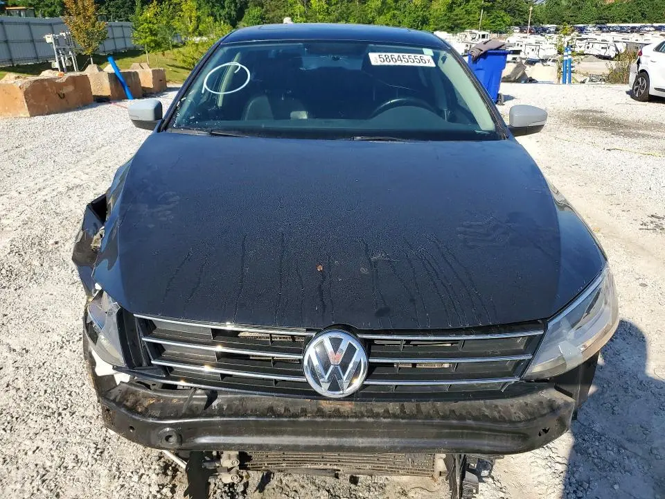 2017 VOLKSWAGEN JETTA SE  