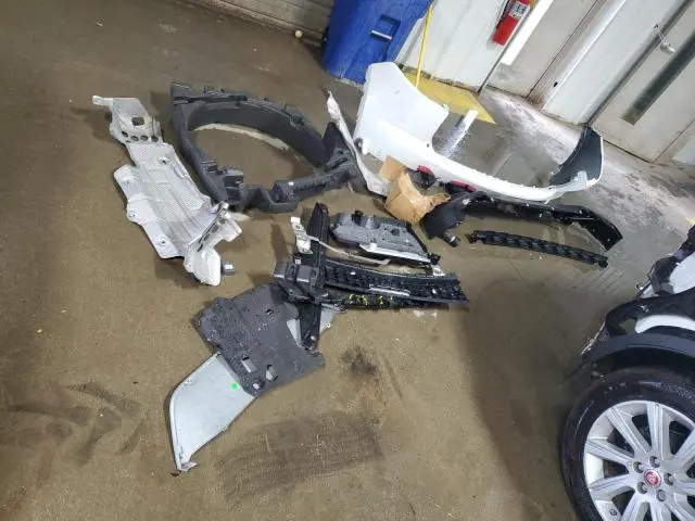 2019 JAGUAR E-PACE S  